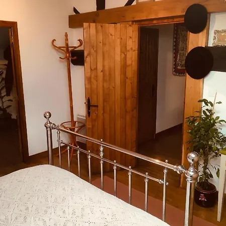 Le Petit Verger Bed & Breakfast Nanteuil-en-Vallée